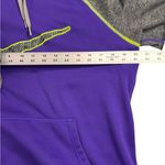 Nike  Therma-Fit Purple Gray Front Swoosh Pullover Hoodie Thumbholes Women's M/L Photo 5