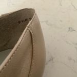 Trotters shoes women’s 9.5 Maggie ballet flats slip on gold leather casual shoes Photo 4