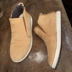Olukai hawai’iloa manu hope nubuck tan wheat suede boots size 9 Photo 3