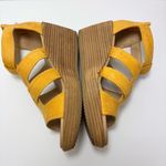 Dr Scholls Suede Wedge Sandal Sz 8.5 M Long Island Yellow Zip Back Photo 7