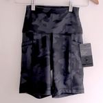 90 Degree Camouflage Black Gray High Rise Biker Shorts Pockets Size XS NWT! Photo 1