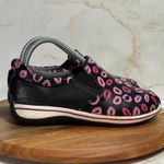 Alegria PG Lite Slip-On Shoes Pink Lips Print Black Leather EU 37 US 7.5 Nurse Photo 4