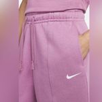 Nike Essential Loose Fit High Rise Light Bordeaux Fleece Lined Sweat Shorts S Photo 1