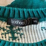 Boohoo Women's Christmas Holiday penguin snowflake sweater size medium large Photo 7