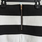 Pristine sz‎ S Black & White Striped Textured Mini Skirt Photo 5