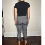 Victoria's Secret  VSX Sport Gray Cropped Leggings Size Small Photo 5