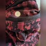 Lululemon  Heathered Burgundy Black Floral Cropped Leggings Size 6 Photo 4