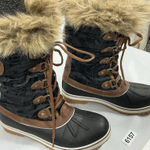 Womans Aleader Midcalf Lined Winter Boots 9 Black Brown Lace Up Quilted NWOT Photo 0