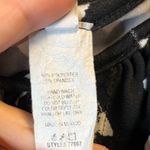 Acting Pro  Blouse Black & White Tie Keyhole Scoop Neck Flutter Short Slv 1X EUC Photo 2