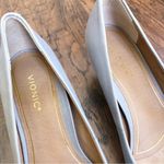 Vionic  • Josie Kitten Heel pump grey pointed toe leather cushioned orthotic Photo 5