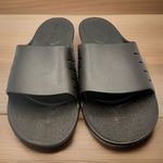 Cloud Nine Soakology Spa Slides Sz 10-11 M / Sz 7-8 W Photo 5