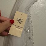 NWT Maritza’s Bridal Veils Beaded Floral White Bridal Veil with comb Photo 4