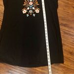 SheIn  Women’s Black Cap Sleeve Blouse with V-neck and Floral Design Size 6 (M) Photo 5