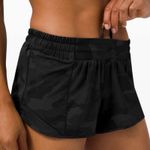 Lululemon Hotty Hot Short II *2.5" Photo 0