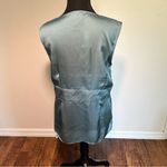 Attention  Sleeveless Satin Top L Photo 5