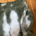 Sanctuary green tie-dye lounge set Photo 8