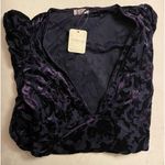 Free People NWT Magic Hour Velvet Deep V-Neck Puffed Sleeve Bodysuit Size S Photo 3