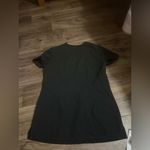 FIGS  women’s scrub top Photo 4