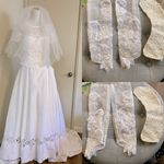 Wedding Dress Bridals White Wedding Dress with Long Train Photo 0