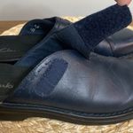 Clarks  womens leather navy blue slip ons size 27 Photo 6