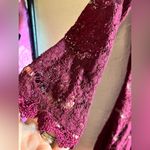 Lace Party Dress, by Francesca’s, wine&nude
Tulle hem ruffle cut out back detail Red Size M Photo 3