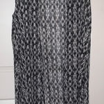 LuLaRoe π3 for $21π Large Black,White Pullover Photo 0