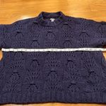Aerie  women’s navy blue knit pull over sweater size medium. Photo 3