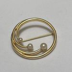 Monet Signed Gold Tone Brooch Pin - Swirled Circle With Faux Pearls Design Photo 6
