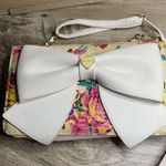 Betsey Johnson  White Bow Crossbody Bag Photo 4