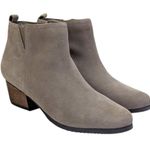 Aqua College Waterproof Ankle Boots EUC Size 8M S3801 Photo 0