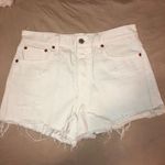 Levi’s White Denim Shorts Photo 0