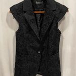 Gracia Beautiful black jacquard tailored cap sleeve vest old money whimsigoth Photo 13