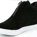 Blondo  women black suede waterproof platform Glenda sneakers US 7.5 Photo 0