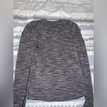 Lululemon Long Sleeve cute shoulder ruffles size 6 Photo 2