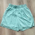 Nike  Woman’s Basketball Shorts Photo 0