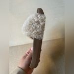 UGG Royale Slipper/Sandal Photo 11