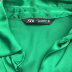 ZARA  green silky long sleeve pearl button button down top size medium Photo 2