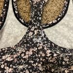 Lululemon tank top Photo 8
