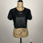 Koral NWT Womens Terrain Black Shiny Netz Boxy Crop Top Activewear Gym sz S Photo 12