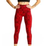 Lululemon Red Snake Skin print high waisted Cropped leggings Photo 4