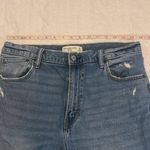Abercrombie & Fitch  The Skinny High Rise Jeans Distressed Size 31/12 Photo 9