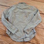 Lilly Pulitzer  Womens Long Sleeve Button Up Shirt Size 8  Striped Ruffle Zebra Photo 6