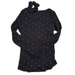 Revolve Black Heart Print Women's Shirt and Scrunchie Photo 3