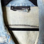 Chetta B | Vintage Light Wash Distressed Denim Jacket w/ Silver Buttons Medium Photo 5