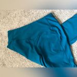 Eddie Bauer Teal Blue Capri Compression Athletic Pants Womens Medium Photo 4