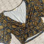 Boden Paisley Cropped Twist Detail Top Size 4 Photo 6