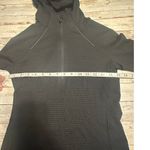 Lululemon  Two-Tone Ribbed Running Half Zip Women's Size 4 Athleisure NWOT Photo 6