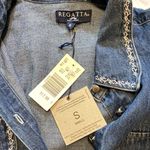 NWT REGATTA embroidered denim long sleeve button down shirt size small Blue Photo 5