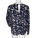 ASTR Anthropologie Shirt Womens Medium Navy Blue White Floral Flower Bloomcore Photo 3