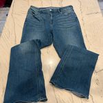 Old Navy  High-Rise Wow Flare Jeans Size 14 Medium Wash EUC Photo 9